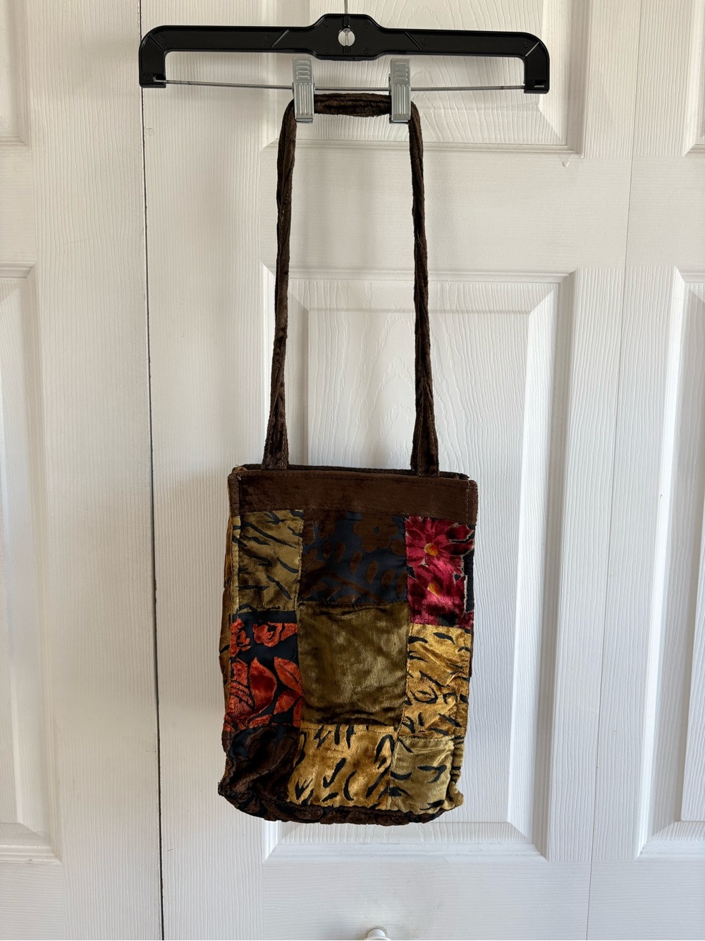VNTG‎ Patchwork Quilted Tote Bag Velvet Floral Brown Boho Hippie Fairy Upcycled